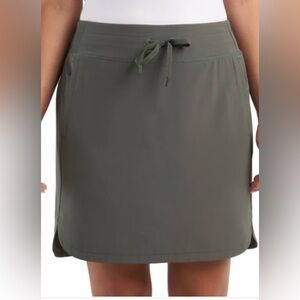 ✨ Kirkland Signature Active Skort ✨